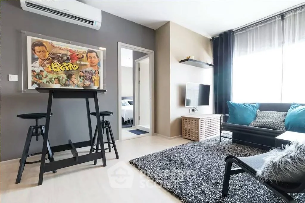 2 Bedroom condo in Life Sukhumvit 48