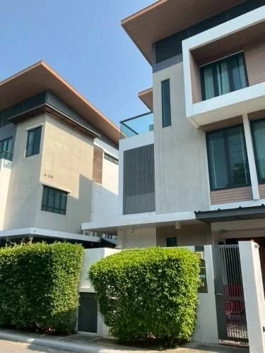 4 Bedroom condo in The Ava Residence