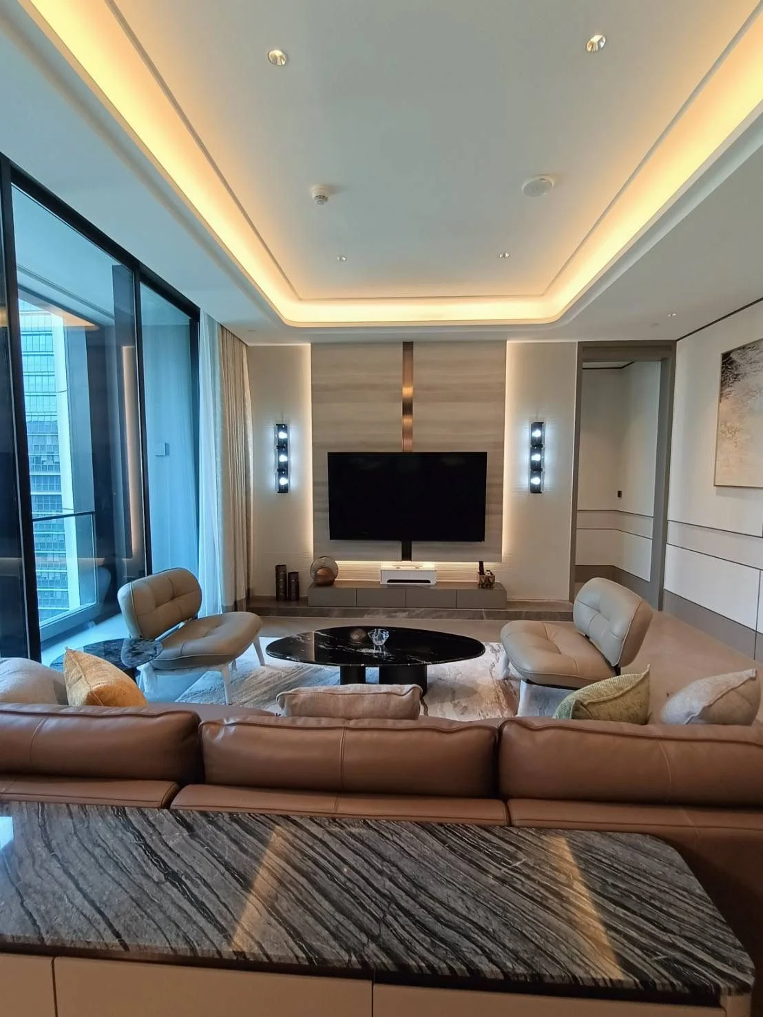 2 Bedroom condo in ONE89 Wireless