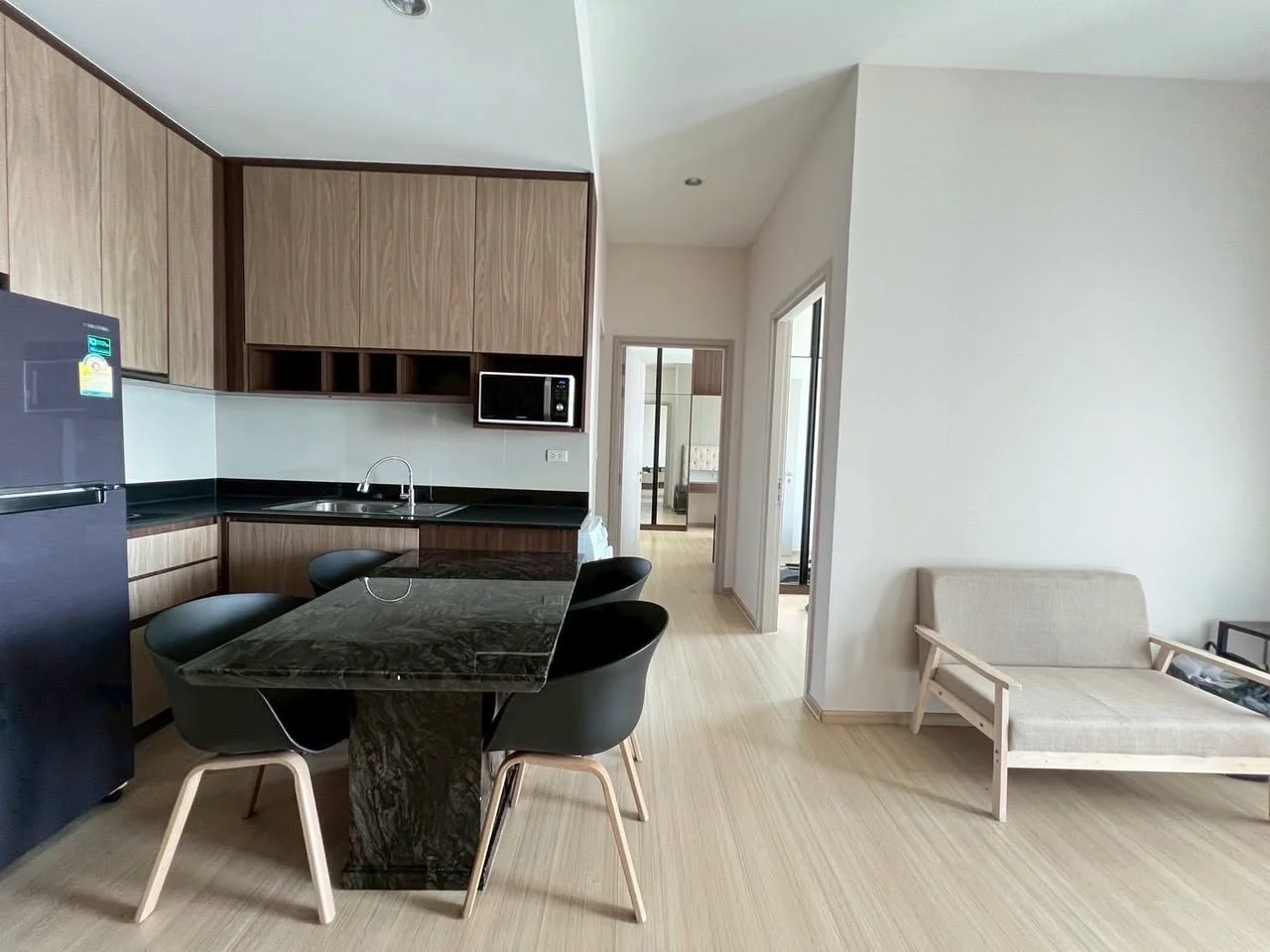 2 Bedroom condo in The Capital Ekamai-Thonglor
