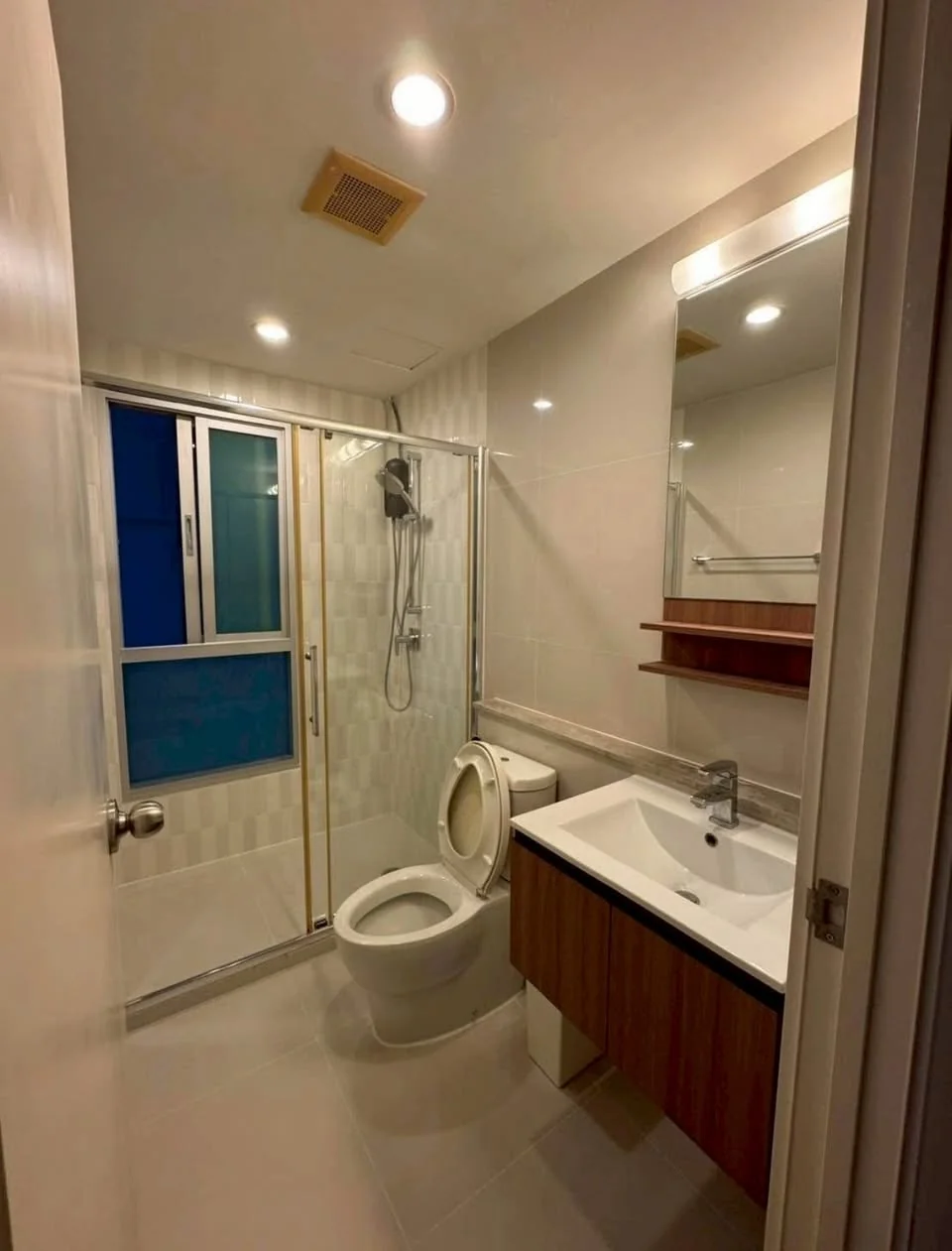 2 Bedroom condo in Fuse Chan-Sathorn