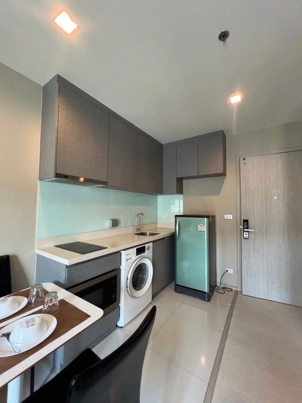 1 Bedroom condo in Rhythm Sukhumvit 36-38