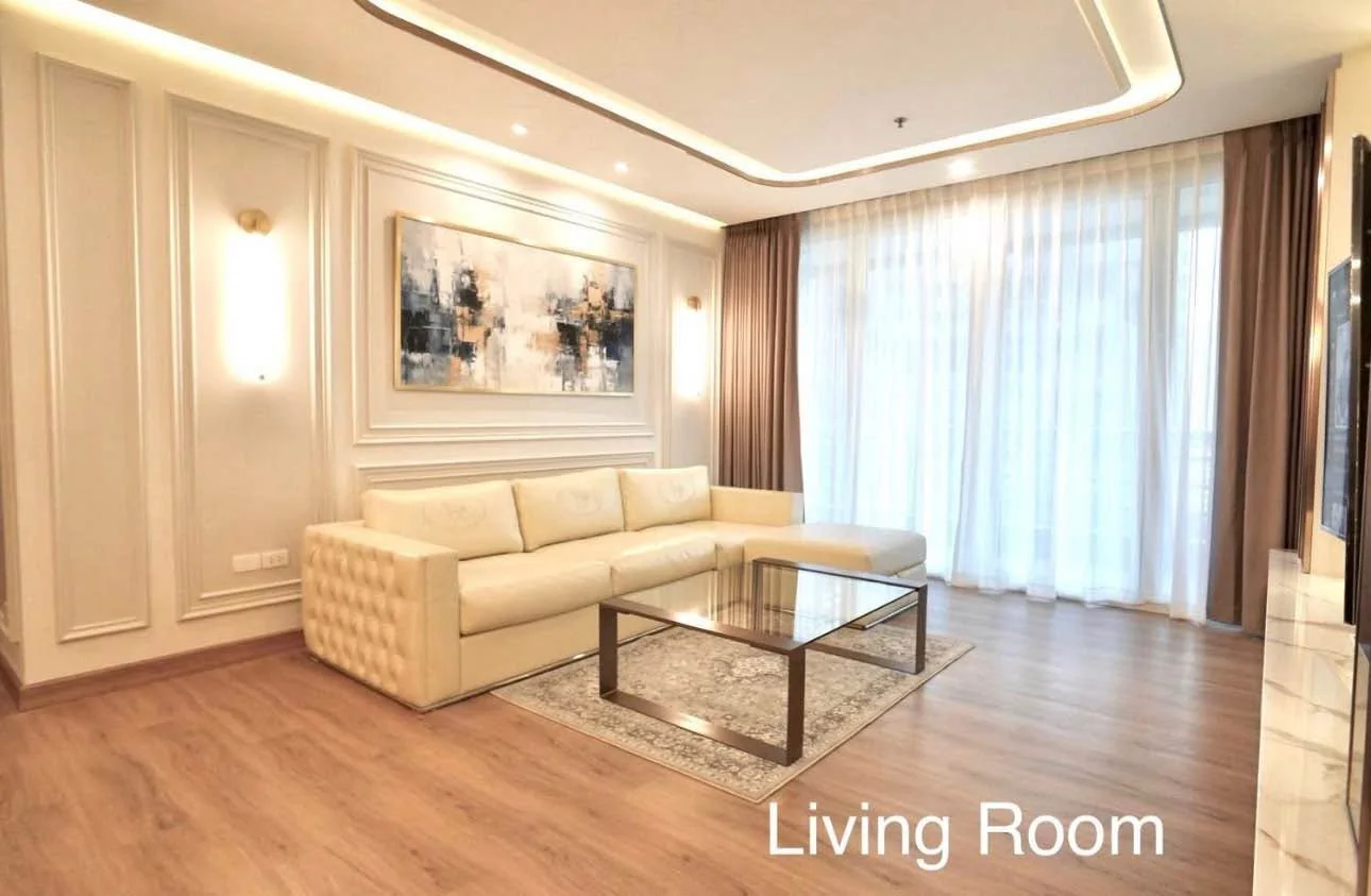 3 Bedroom condo in The Royal Saladaeng