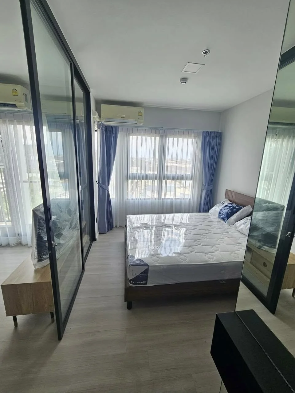 Studio condo in The Key MRT Phetkasem 48