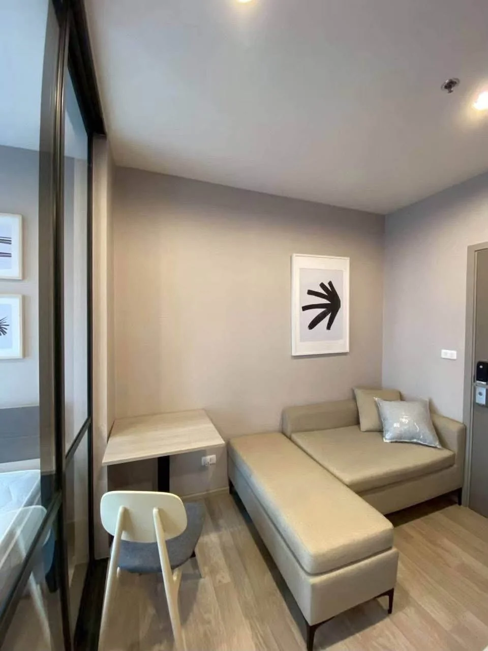 1 Bedroom condo in IDEO Mobi Sukhumvit Eastpoint