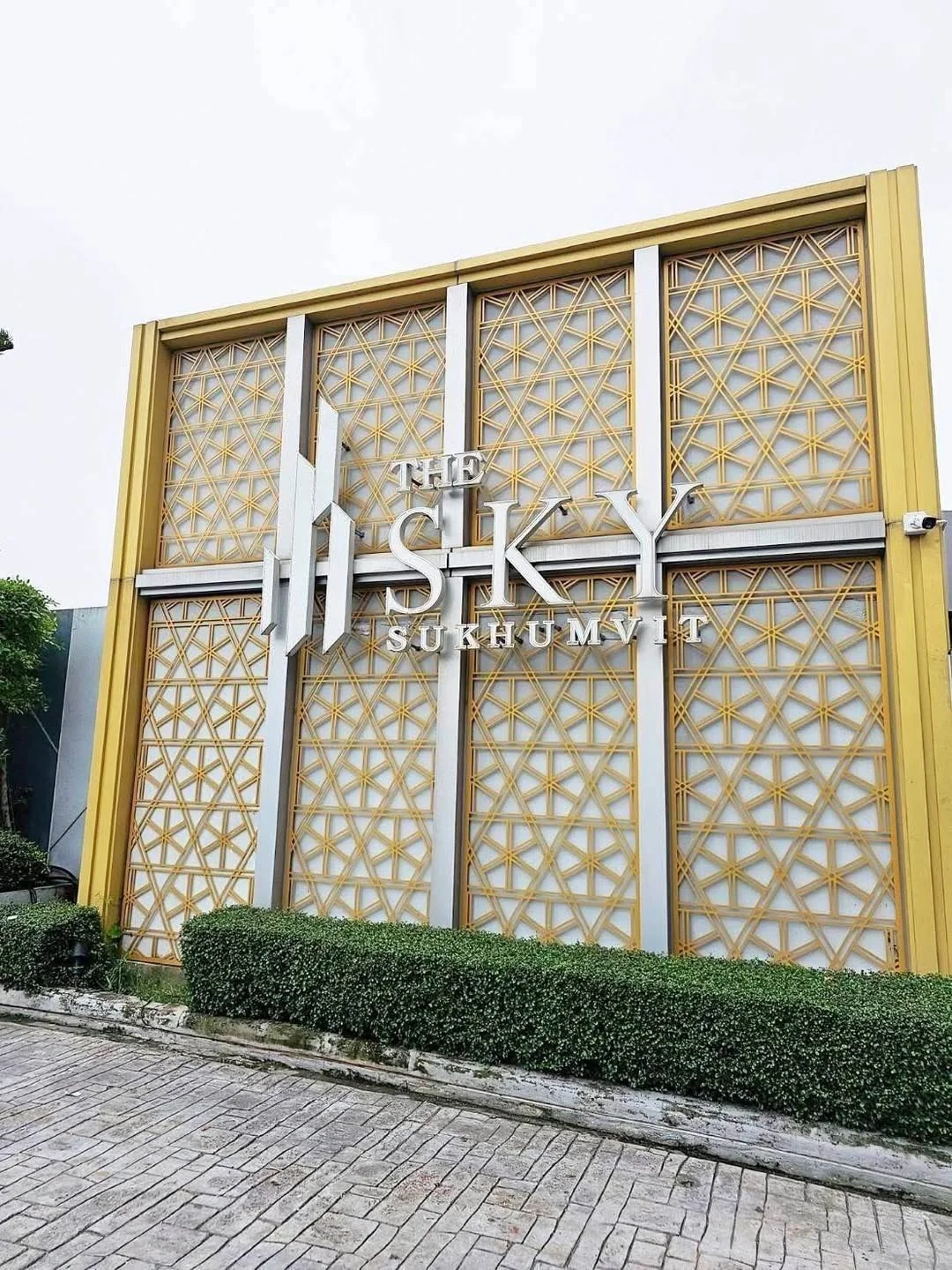 Studio condo in The Sky Sukhumvit