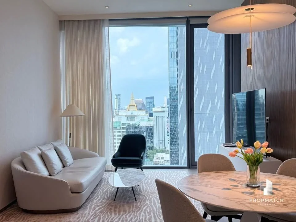 1 Bedroom condo in Scope Langsuan