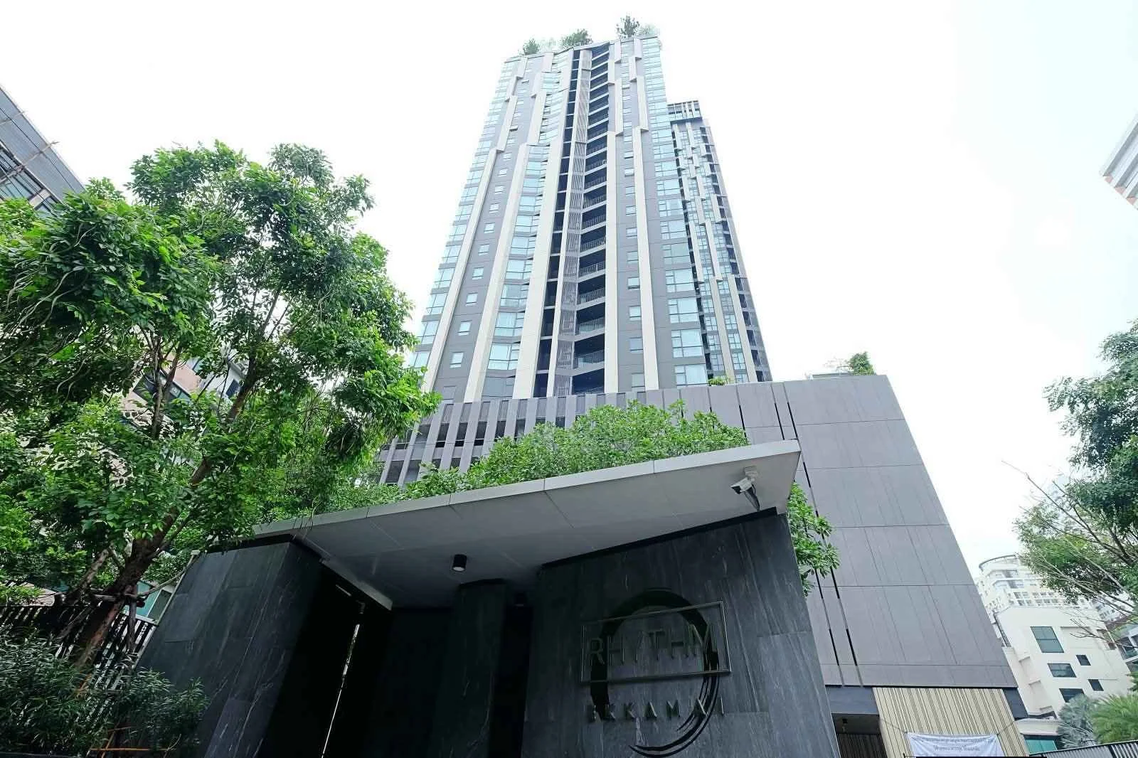 1 Bedroom condo in Rhythm Ekkamai