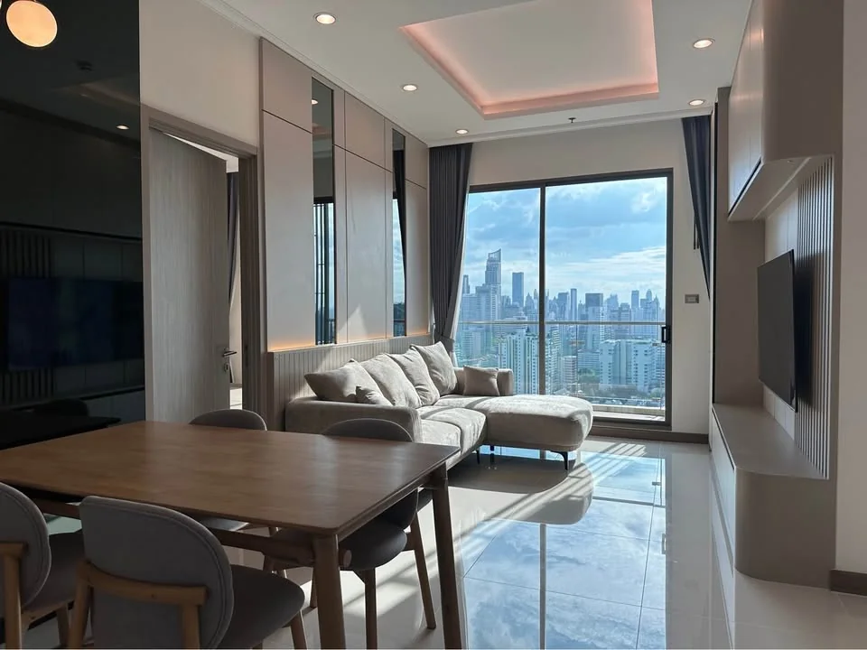 2 Bedroom condo in Supalai Oriental Sukhumvit 39