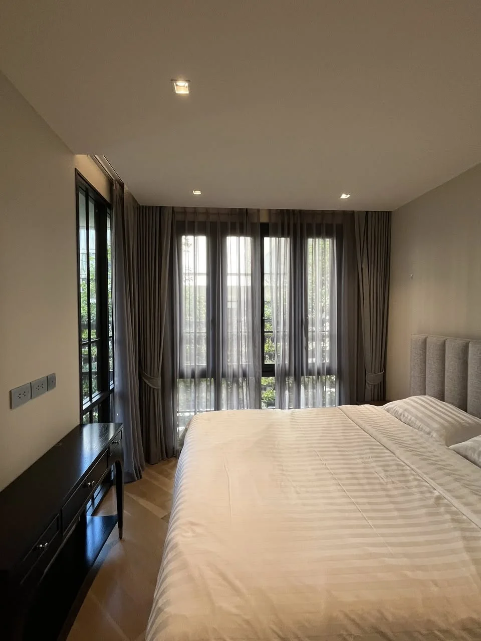2 Bedroom condo in The Reserve Sukhumvit 61