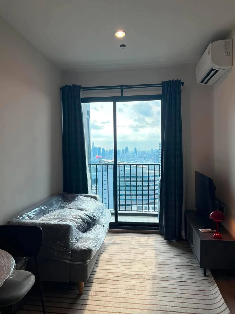 1 Bedroom condo in Nue District R9
