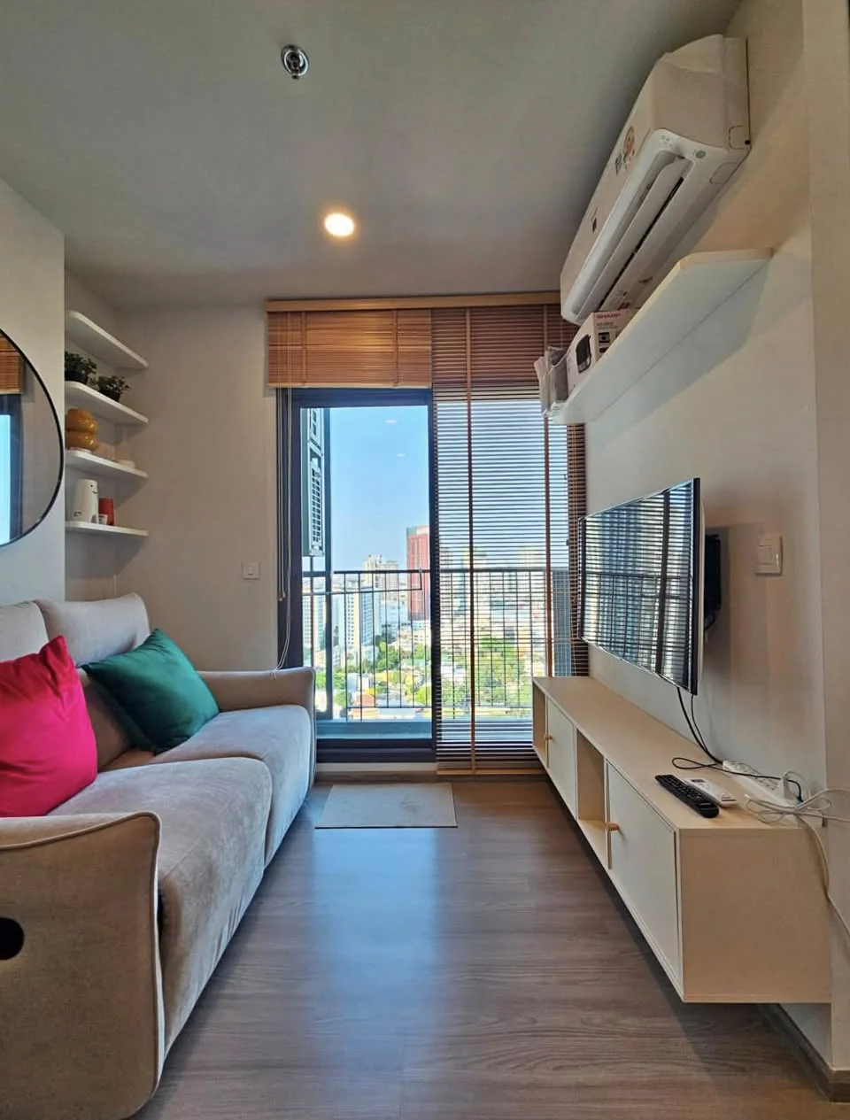 1 Bedroom condo in Aspire Sukhumvit-Rama 4