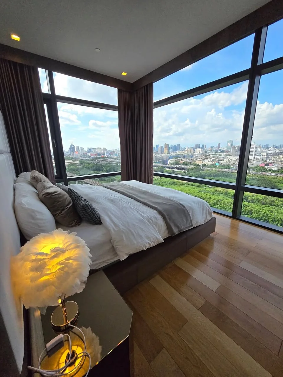 2 Bedroom condo in Circle Living Prototype