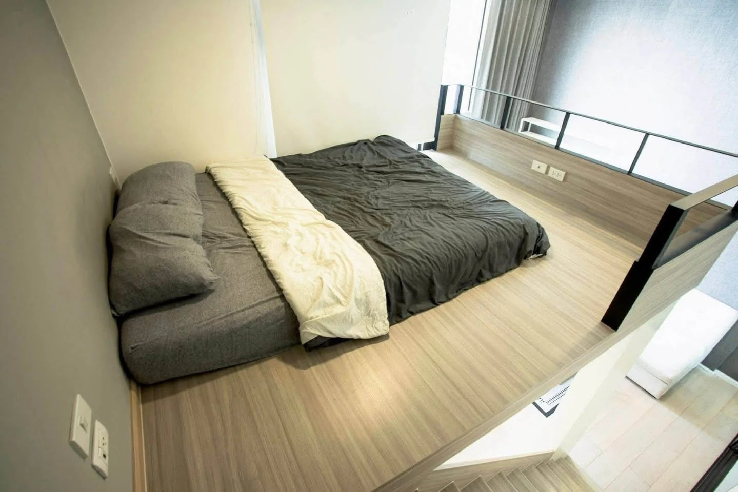 1 Bedroom condo in Chewathai Residence Asoke