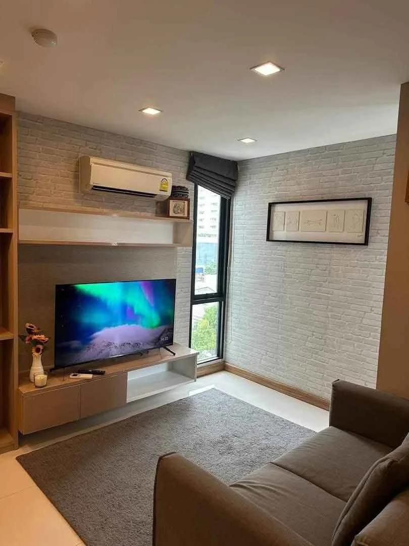 1 Bedroom condo in The Ace Ekamai