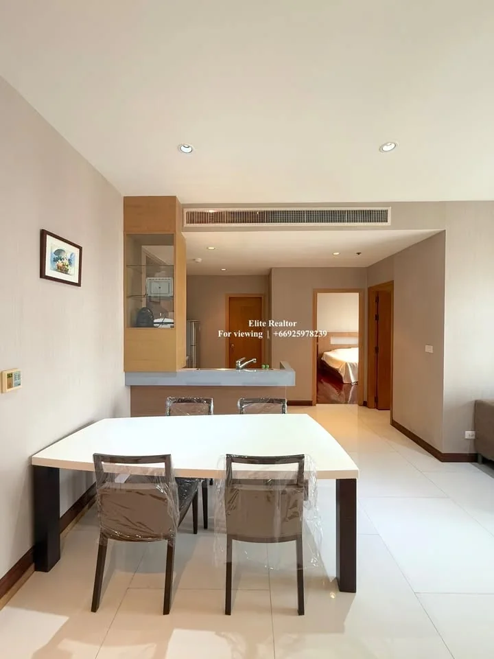 1 Bedroom condo in The Emporio Place