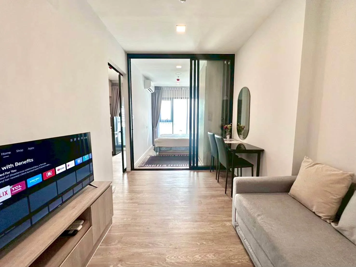 1 Bedroom condo in Modiz Sukhumvit 50
