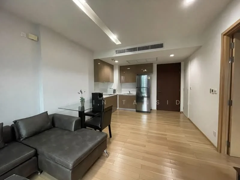 1 Bedroom condo in Siri At Sukhumvit