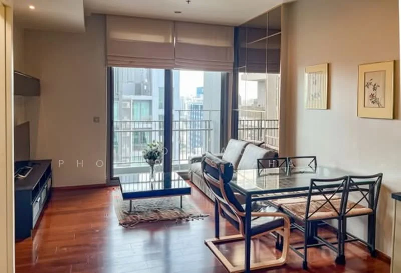 1 Bedroom condo in Quattro by Sansiri