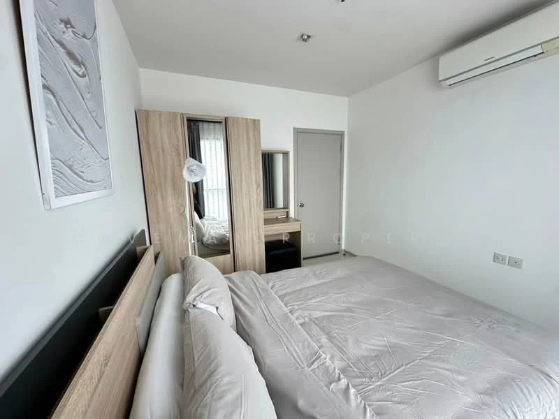 1 Bedroom condo in Life Sukhumvit 48