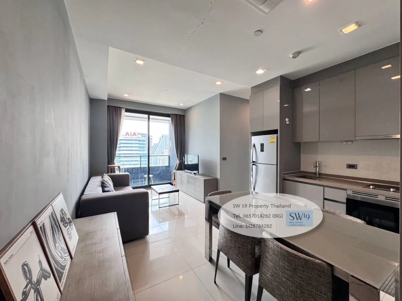 2 Bedroom condo in M Silom
