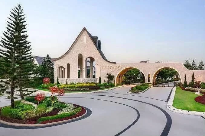 4 Bedroom condo in Saransiri Westgate