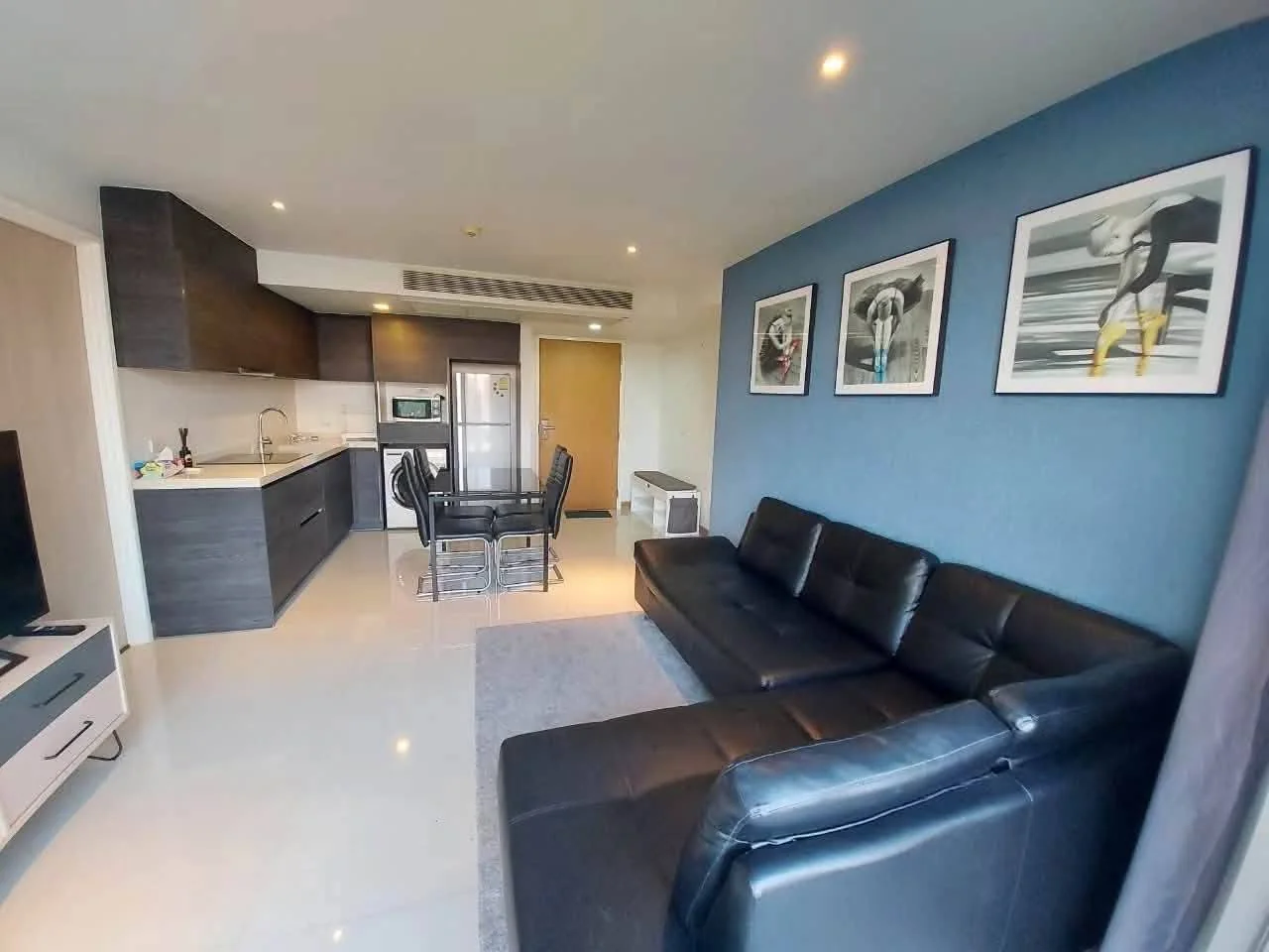 2 Bedroom condo in Downtown Forty Nine