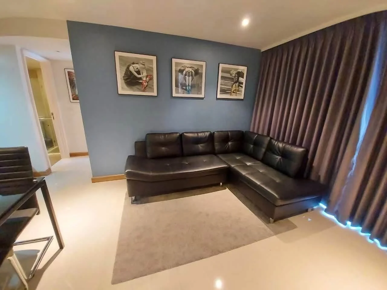 2 Bedroom condo in Downtown Forty Nine