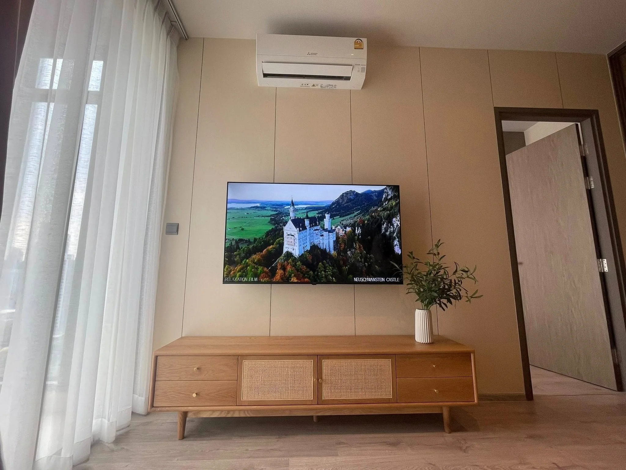 1 Bedroom condo in Rhythm Ekkamai Estate