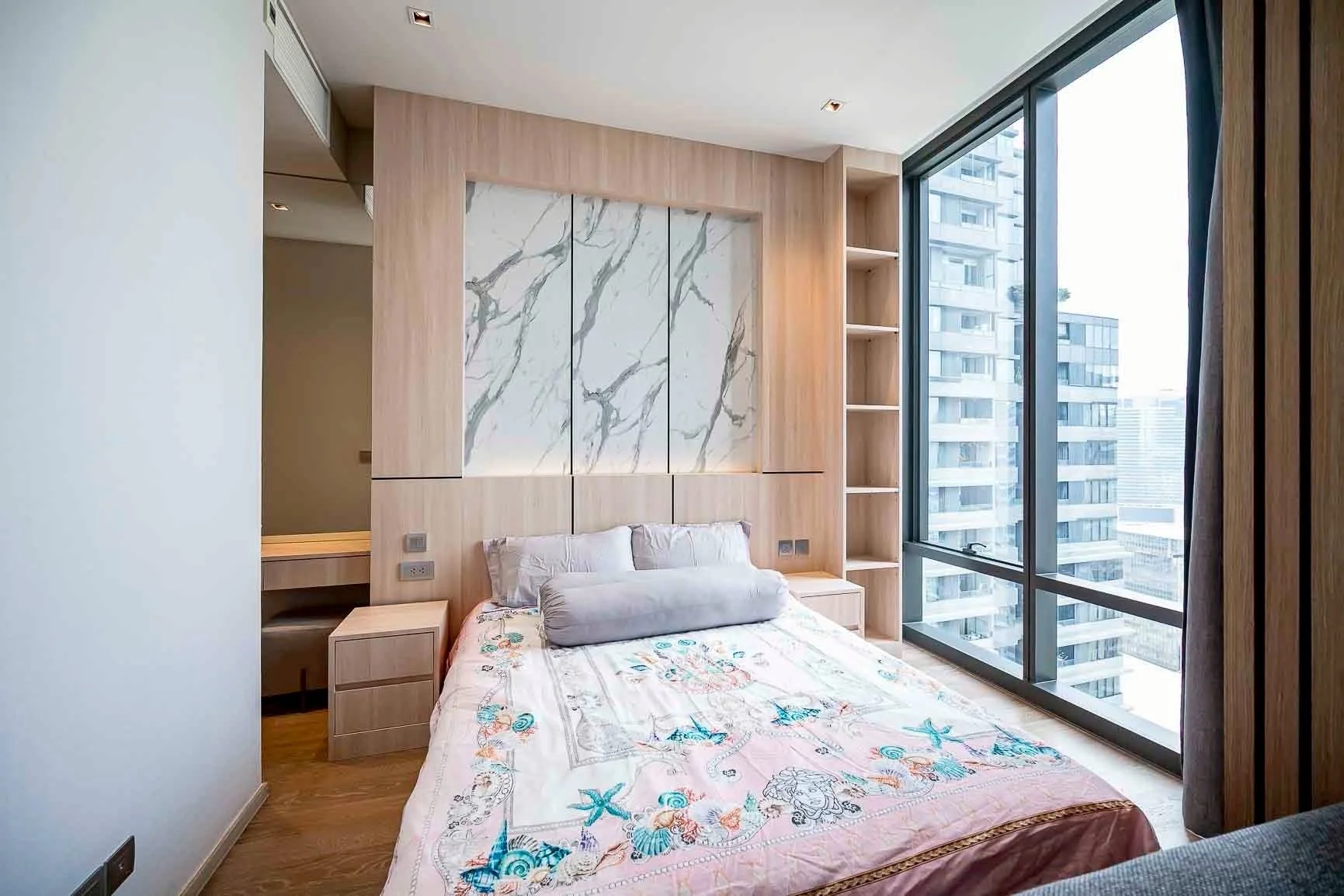 1 Bedroom condo in ASHTON Silom