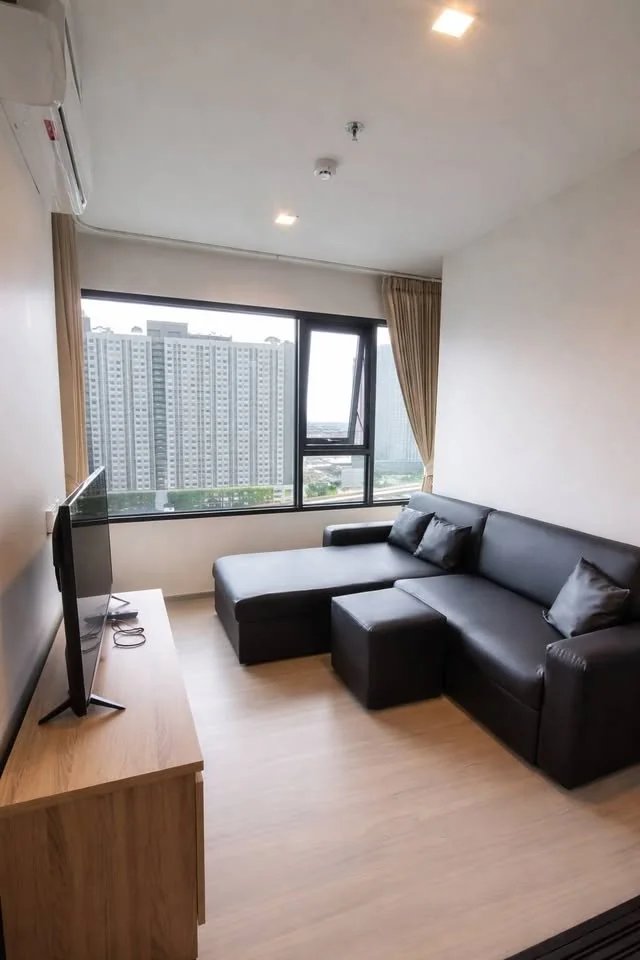 1 Bedroom condo in Life Sathorn Sierra