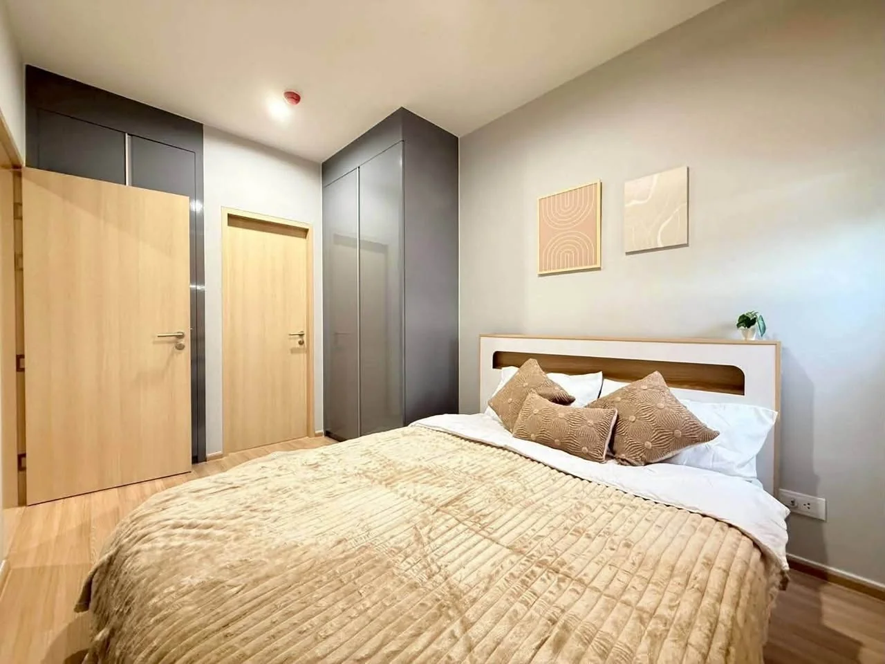 Studio condo in Skyrise Avenue Sukhumvit 64