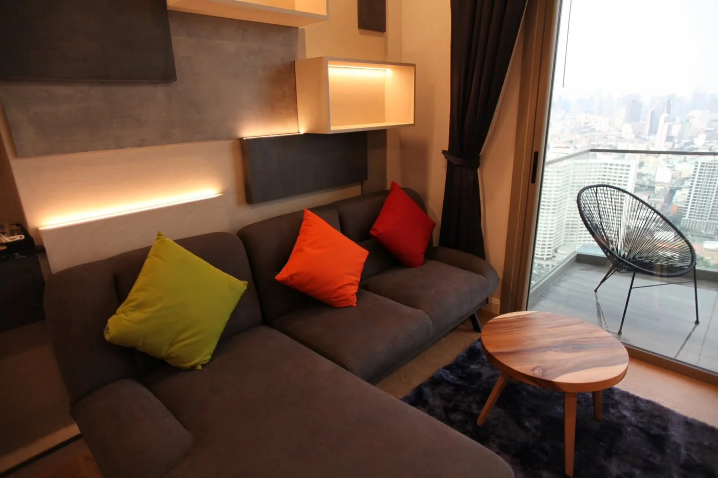 1 Bedroom condo in Magnolias Waterfront Residences