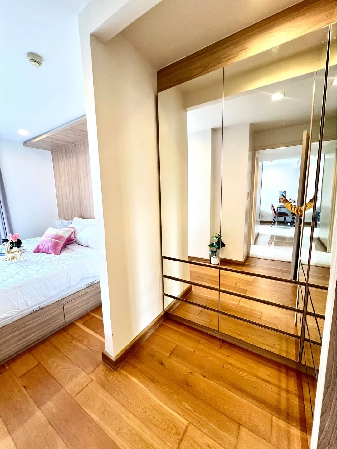 2 Bedroom condo in Downtown Forty Nine
