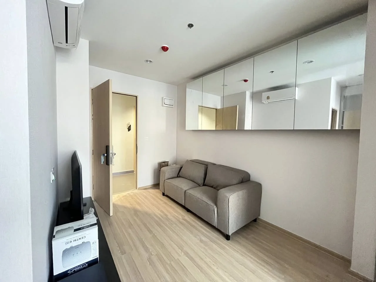 1 Bedroom condo in Skyrise Avenue Sukhumvit 64
