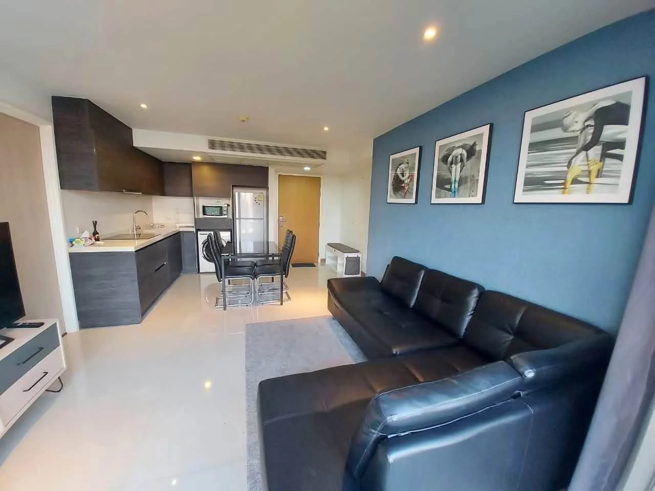2 Bedroom condo in Downtown Forty Nine