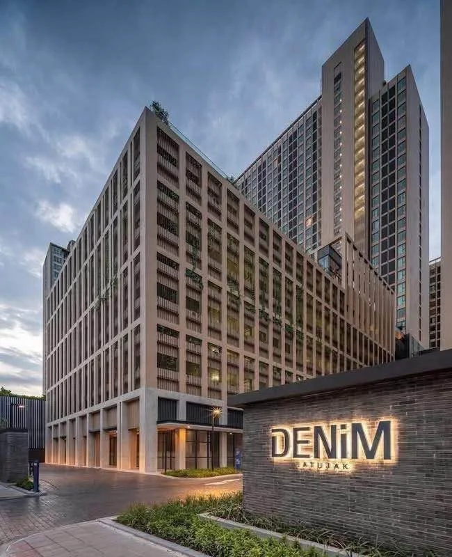 1 Bedroom condo in Denim Jatujak