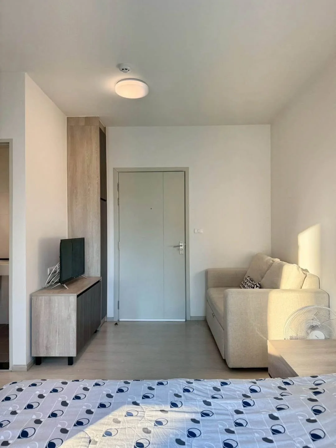 1 Bedroom condo in UNiO Sukhumvit 72 Phase 2