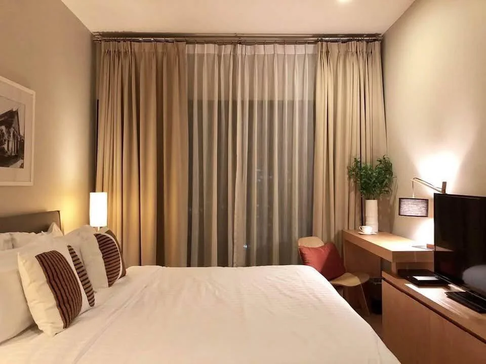 1 Bedroom condo in Noble Reveal