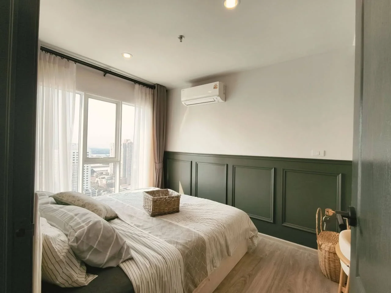 2 Bedroom condo in Regent Home Bangna