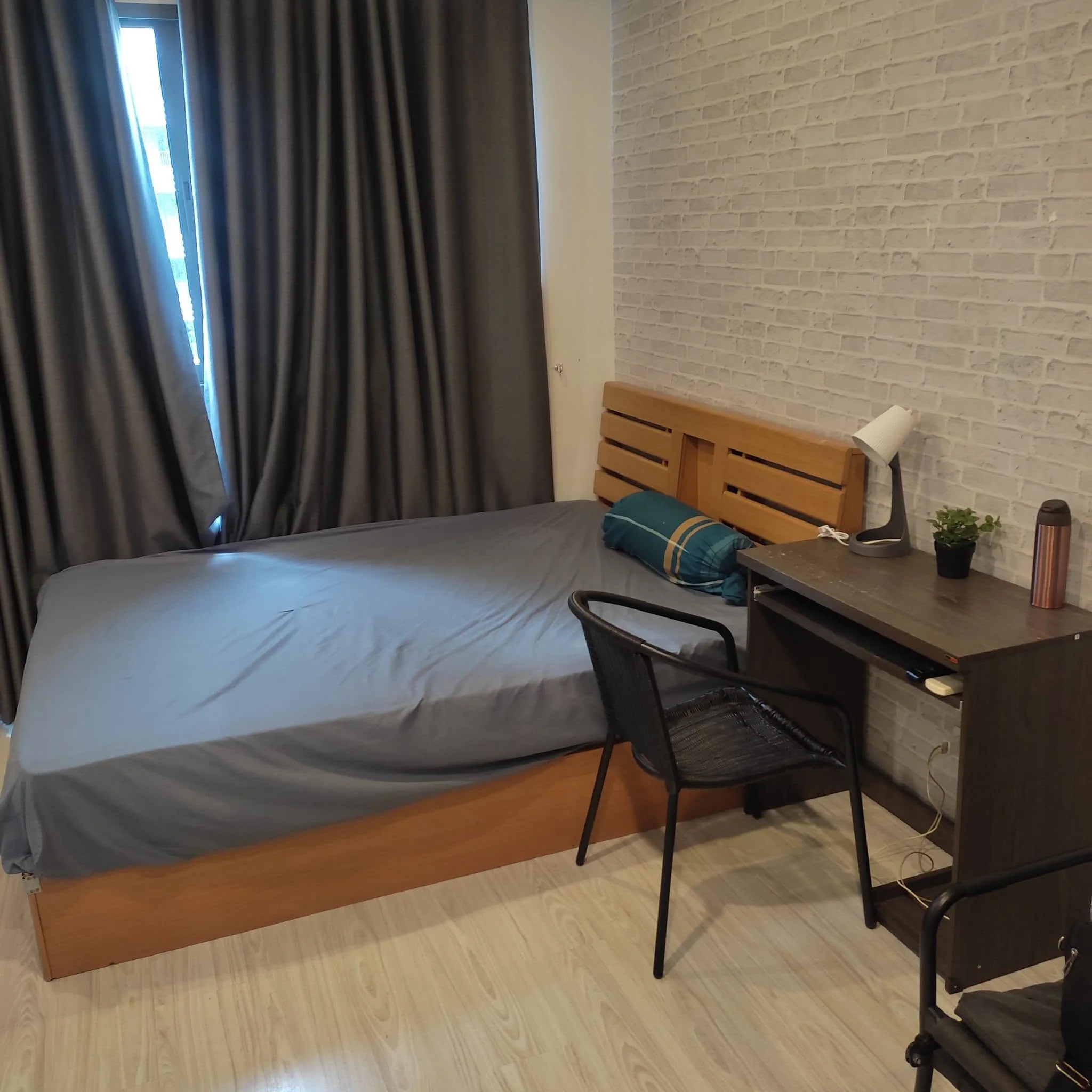 Studio condo in IDEO MOBI Sukhumvit Eastgate