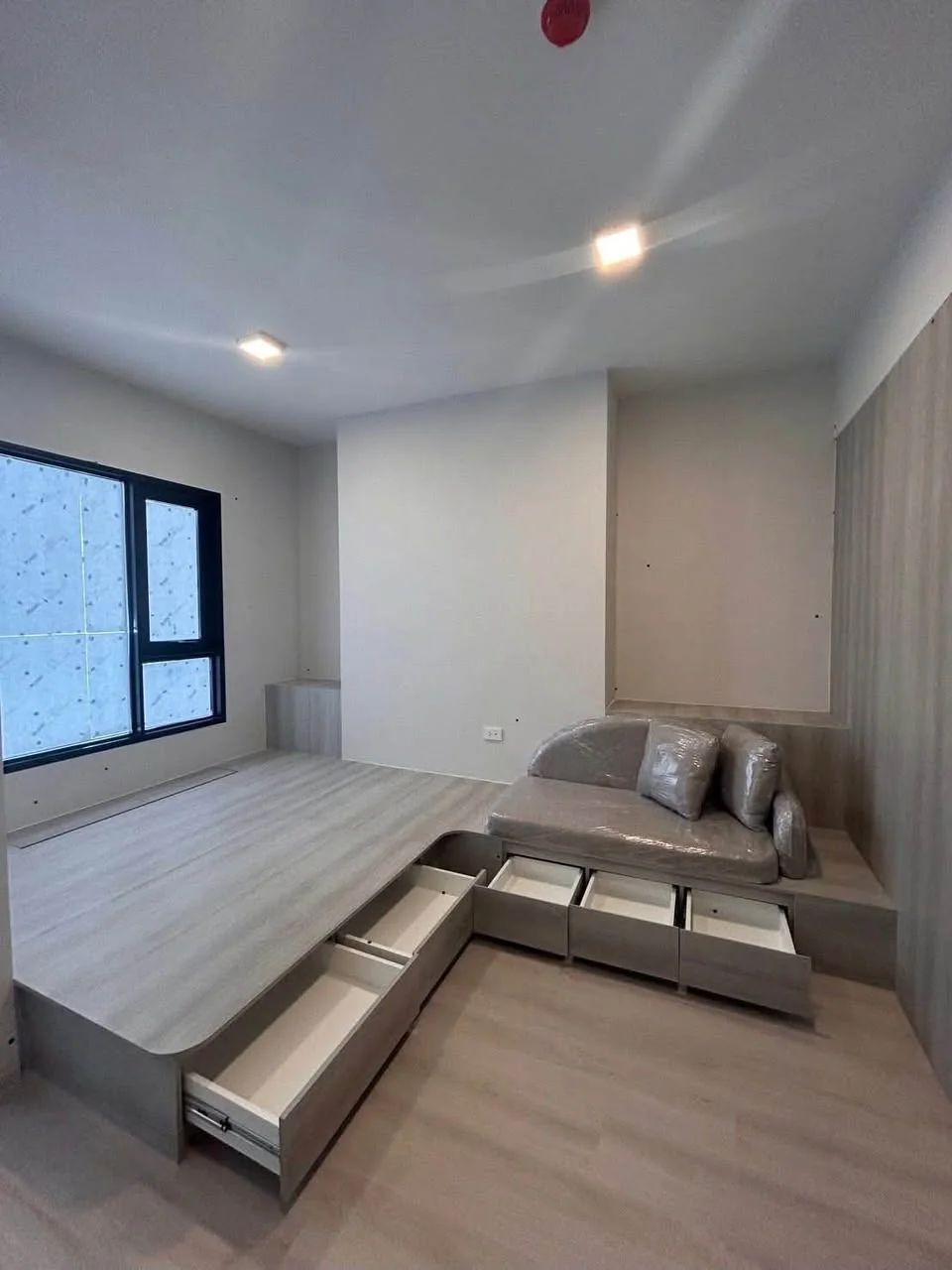 1 Bedroom condo in COBE Ratchada-Rama 9