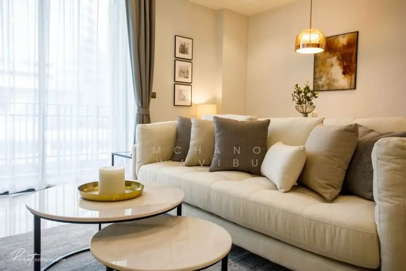 2 Bedroom condo in Muniq Langsuan