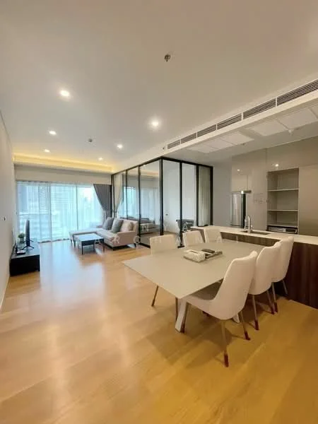 3 Bedroom condo in Siamese Exclusive Sukhumvit 31