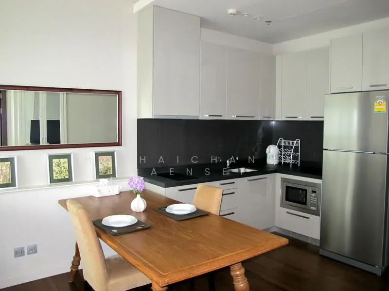 1 Bedroom condo in Quattro by Sansiri
