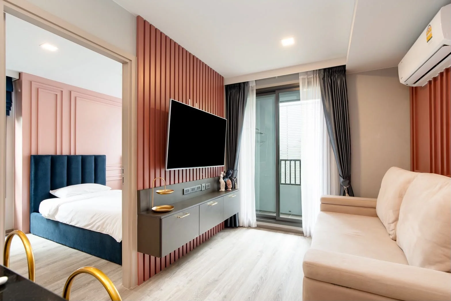 1 Bedroom condo in Maestro 19 Ratchada 19-Vipha