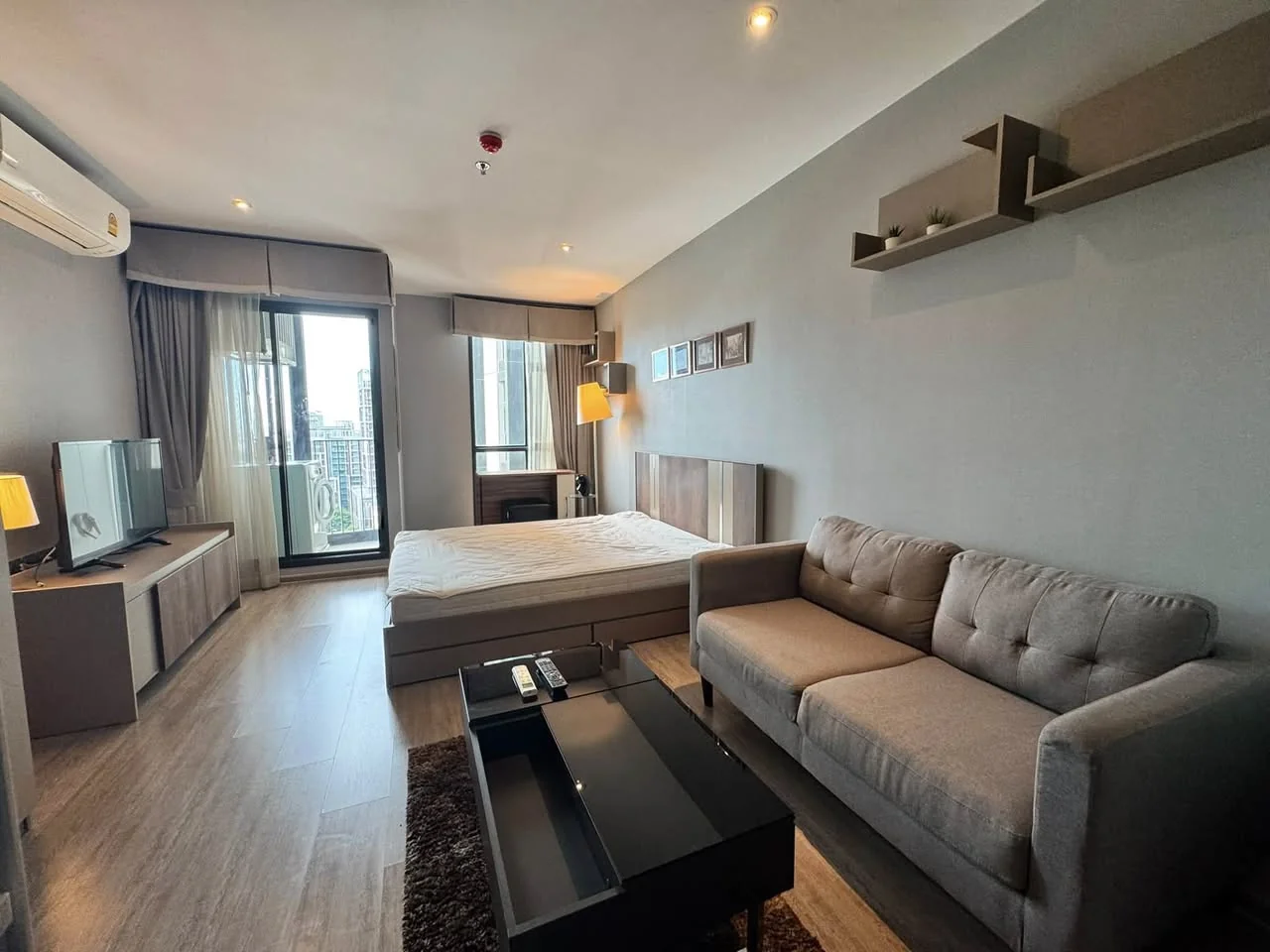 Studio condo in Rhythm Ekkamai