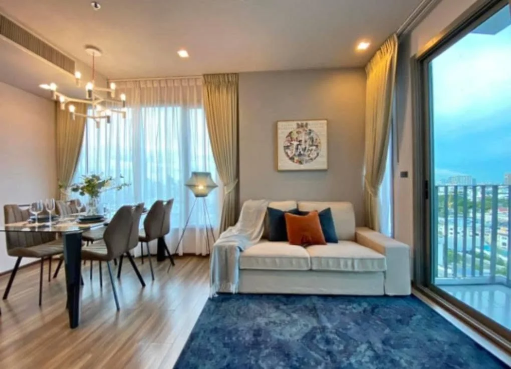 1 Bedroom condo in CEIL by Sansiri