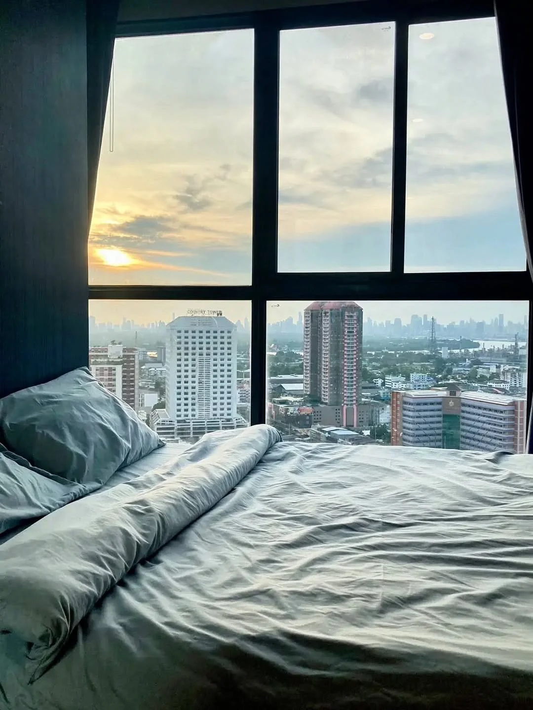 2 Bedroom condo in IDEO O2 Bangna