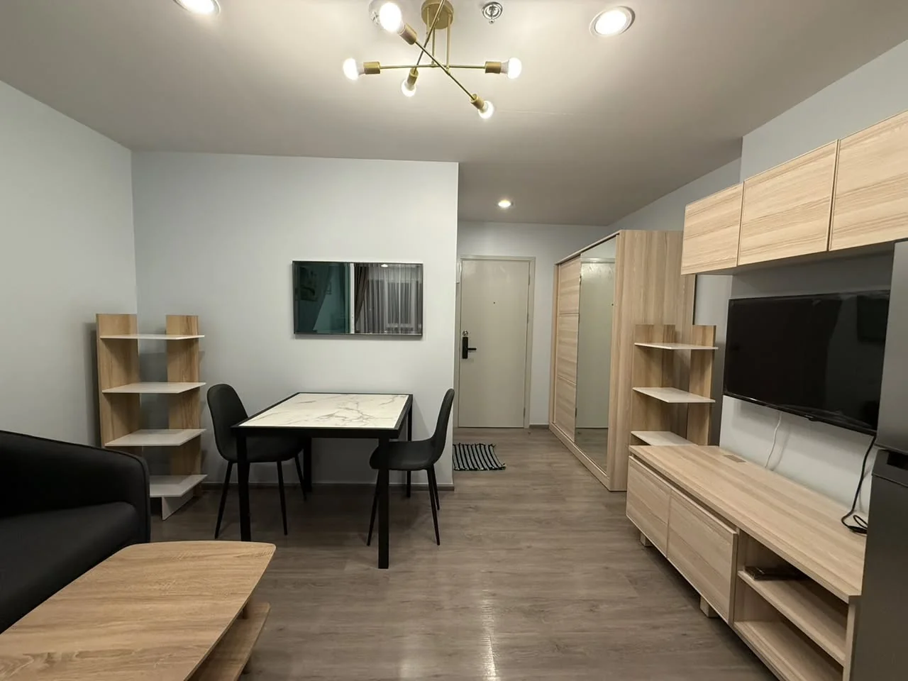 1 Bedroom condo in Regent Home Bangna